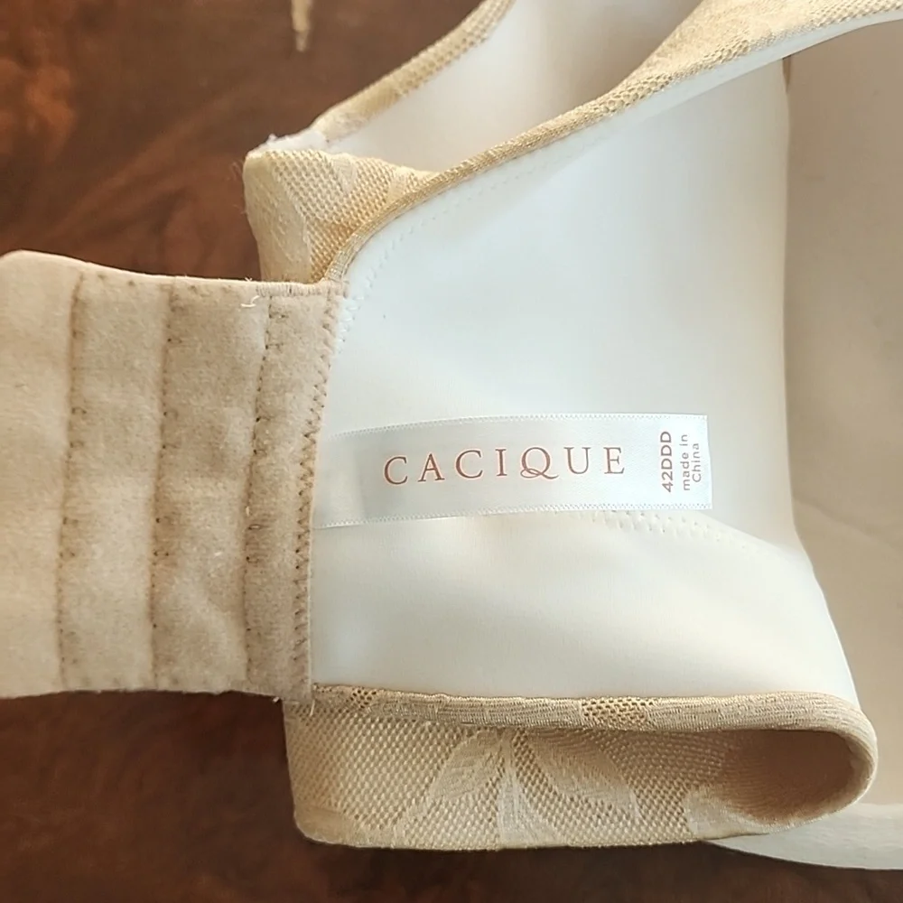 Cacique Beige Floral Lace Bra - 42DDD - Picture 4 of 7